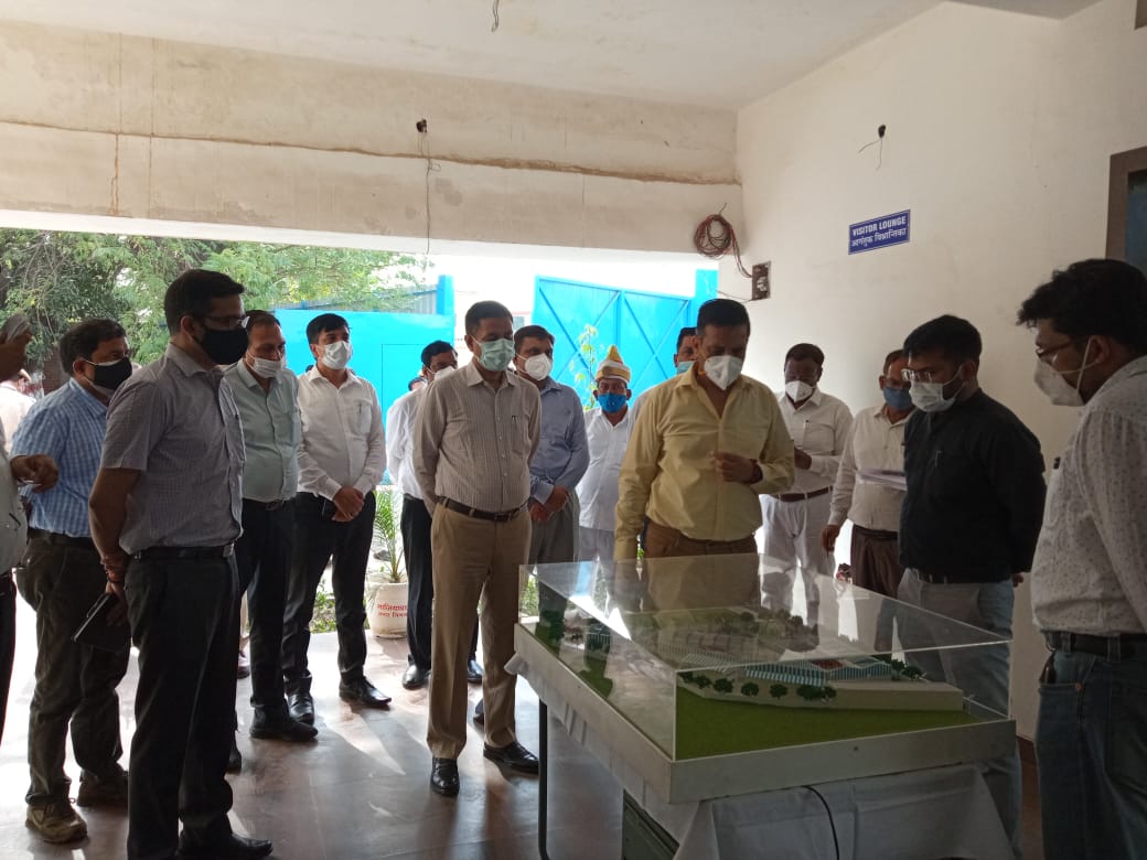 Additional-Chief-Secretary-Dr- Rajneesh-Dubey-inspection