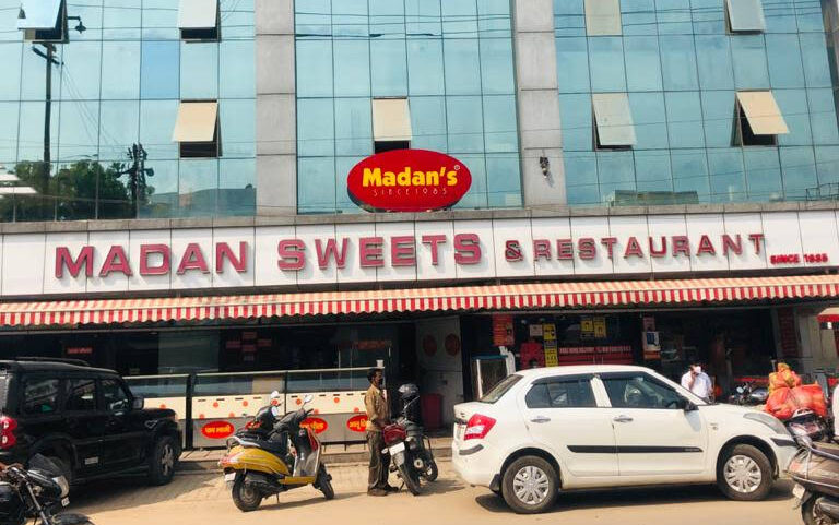 Madan-Sweets-resturent-ghaziabad