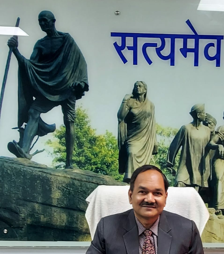 Nagar Nigam Chief Engineer Moinuddin