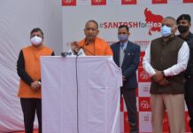 गाजियाबाद में गरजे योगी, बोले गुंडों को खींचकर मारेंगे