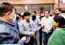 ठेकेदारों का ऐलान ठप करेंगे नगर निगम का काम