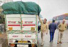दिल्ली से गाजियाबाद में अवैध शराब की आमद रोकने को उठाए कदम