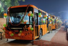 नोएडा में नई बस सेवा से बदलेगी शहर की रफ्तार, सफर होगा तेज, सस्ता और सुगम