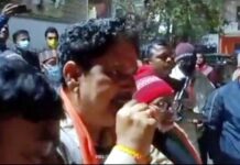 झल्लाए भाजपा विधायक, सरेआम महिलाओं को धमकाया