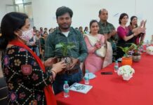 समाज को नशा मुक्त करने में महिलाओं की भूमिका पर सेमिनार