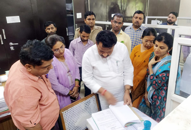minister-Anoop-Pradhan-Inspection (1)