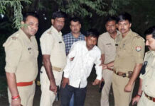 गैंगस्टर में फरार जिला बदर बदमाश की पुलिस से मुठभेड़,गिरफ्तार