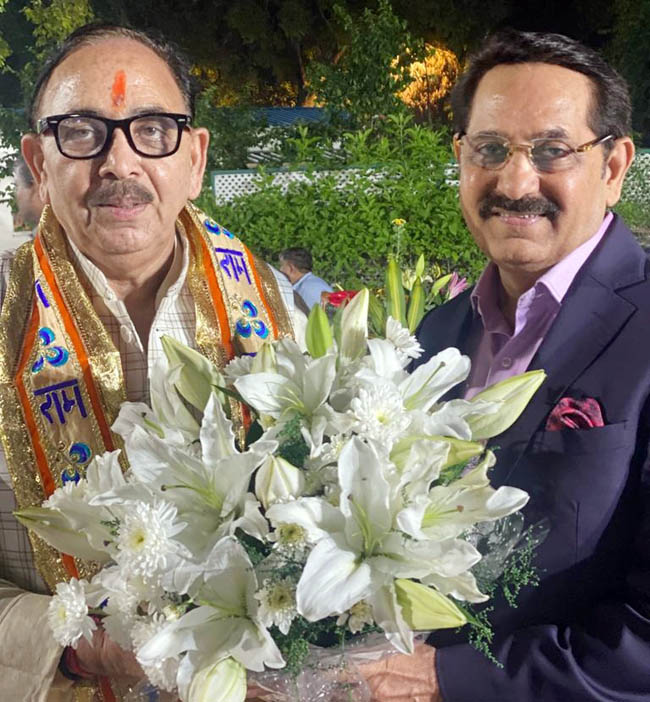 minister-dr-mahendra-nath-pandey-wish-birthday-PN-Arora