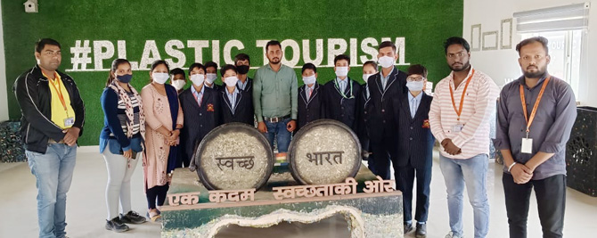 nagar-nigam-childern,s-day (2)