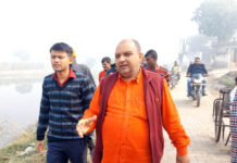 सिध्द बाबा अमृत सरोवर, नाला कार्य का अपर मुख्य अधिकारी ने किया निरीक्षण