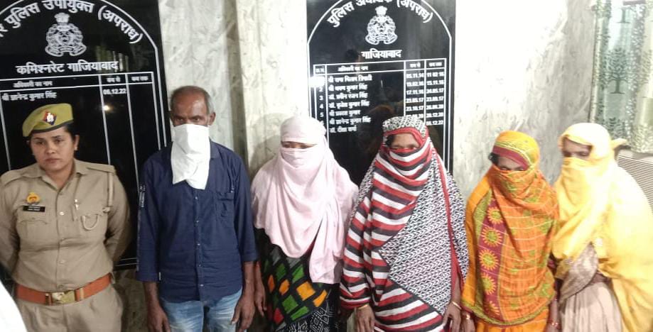 fb399d60-2e63-4c00-9ed3-6898a2ecd440