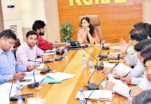किसानों को लीज प्लान जारी करने की रफ्तार बढ़ाने को सीईओ ने की बैठक