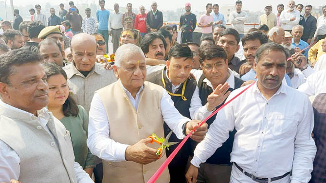 Dhobighat-ROB-VK-Singh (2)