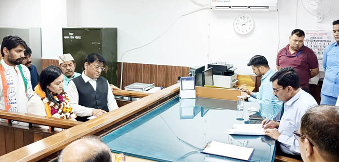 Joint-candidate-Dolly-Sharma-Nomination