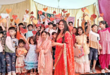 CLM पब्लिक स्कूल में धूमधाम से मनाया गया मदर्स डे