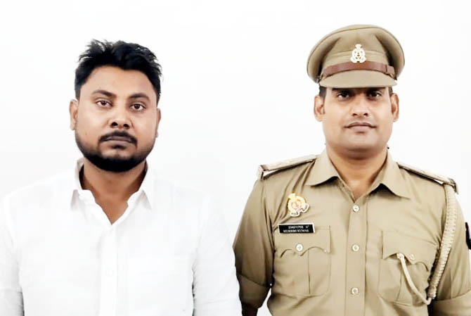sahibabad-police-arest-parsad