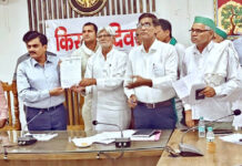 शुगर मिल शुरू होने से पूर्व किसानों को किया जाए भुगतान: इन्द्र विक्रम सिंह