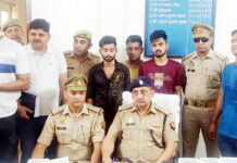 रेलवे स्टेशन व ट्रेनों में मोबाइल चोरी करने वाले पारसी गैंग का जीआरपी ने किया भंडाफोड़