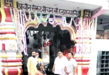 जन्माष्टमी पर्व पर व्यवस्था को संभालने में आगे दिखी निगम की टीम