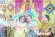 हरियाली तीज महोत्सव में थिरकी महिलाएं