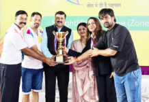 एसडीजीआई के प्रो वाइस चांसलर एवं संजना श्रीवास्तव को खेलो इंडिया महिला वेटलिफ्टिंग लीग में किया सम्मनित