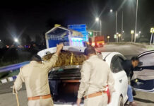 गाजियाबाद में आबकारी विभाग व जीएसटी टीम की जोड़ी तोड़ रही शराब तस्करों का नेटवर्क