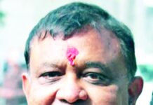 अतुल गर्ग का बदलापुर : BJP सांसद को भू माफिया बताने वाली डॉली शर्मा के खिलाफ मुकदमा दर्ज, डॉली बोली डरूंगी नहीं सच बोलूंगी, चाहे जेल में डाल दो ……