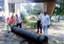 पानी की टंकी में लगा पाइप टूटने से कौशांबी के लोग हुए परेशान