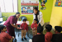 आईटीएस डेंटल कॉलेज में नेशनल टूथब्रशिंग डे कार्यक्रम का आयोजन
