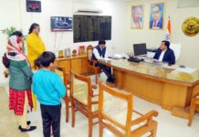 डीएम इन्द्र विक्रम सिंह ने सुनी आम जन की समस्याएं, तत्काल निष्पादन का आदेश