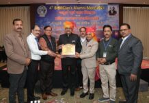 होम्योपैथ डा. जितेंद्र सिंह एक्सेलेंसी अवार्ड से सम्मानित