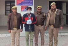 शराब की ओवर रेटिंग पर आबकारी विभाग की सख्ती, पांच रुपये मांगने वाले दो विक्रेता ब्लैक लिस्ट