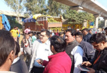 अवैध अतिक्रमण पर चला नगर निगम का डंडा