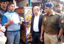 सड़कों पर जाम का कारण बने अवैध अतिक्रमण के खिलाफ निगम ने चलाया अभियान