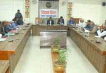 किसान दिवस: किसानों की शिकायतों का निराकरण करना हो सुनिश्चित: इन्द्र विक्रम सिंह