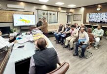 अंसल ग्रुप 15 दिन में मूलभूत सुविधाएं कराए निस्तारित: अतुल वत्स