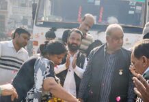 महापौर ने नंदग्राम में विकास कार्यो का किया शिलान्यास