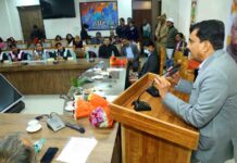हमें अटल बिहारी वाजपेयी के जीवन से लेनी चाहिए प्रेरणा: राज्यमंत्री