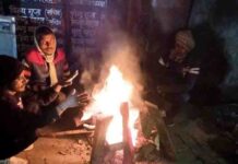कड़ाके की ठंड में शहरवासियों के लिए निगम का अलाव बनी संजीवनी, नगर आयुक्त विक्रमादित्य सिंह मलिक ने व्यवस्थाओं को बढ़ाने का दिया निर्देश