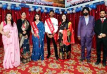 रोज बेल पब्लिक स्कूल में 12वीं के छात्र-छात्राओं के लिए विदाई समारोह का आयोजन