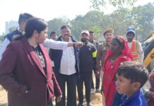 निगम टीम ने डूंडाहेड़ा में 200 करोड़ रुपए की 40 हजार वर्ग मीटर जमीन कराई कब्जामुक्त