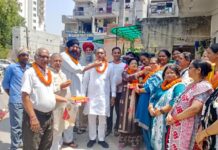 वैशाली सेक्टर-1 में सड़क निर्माण कार्य का शुभारंभ, समाजसेवियों व नेताओं की उपस्थिति में हुआ भव्य आयोजन