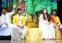 नेहरू वर्ल्ड स्कूल में पंच-परमेश्वर का भव्य मंचन, न्याय और नैतिकता का अद्भुत संदेश
