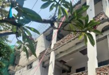 अवैध निर्माण पर जीडीए का हथौड़ा, शास्त्रीनगर और अवंतिका में कई दुकानें और कॉलम सील