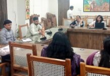 शिक्षा की गुणवत्ता पर मंथन: समीक्षा बैठक में सीडीओ ने दिए कड़े निर्देश, मिड डे मील पर जताई नाराजगी