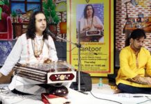 नेहरू वर्ल्ड स्कूल में पं. अभय रुसतम सोपोरी की सुरमयी प्रस्तुति ने बाँधा समां