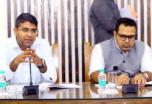 हिंडन नदी में अब न गिरे गंदा पानी, हर नाला होगा टैप्ड: मंडलायुक्त