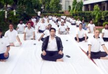 आज से, अभी से योग को बनाएं जीवन का अभिन्न हिस्सा: अतुल वत्स
