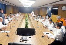 ग्रेनो प्राधिकरण के स्वास्थ्य विभाग ने आरडब्ल्यूए के साथ की बैठक