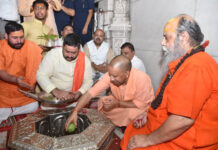 कांवड़ मेले की व्यवस्थाओं को सीएम योगी ने बताया राज्य स्तरीय मॉडल, बोले – संवेदनशीलता, समर्पण और सिस्टम का उत्तम उदाहरण है गाजियाबाद
